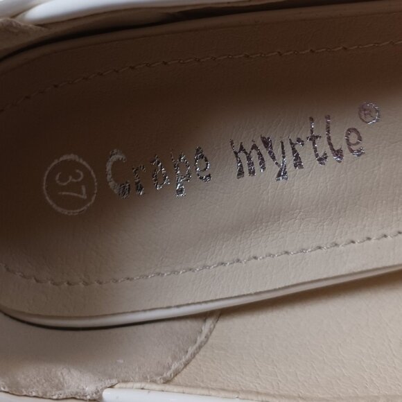 Crape Myrtle White Patent Leather Peep Toe Hidden Platform Acrylic Heels Size6.5 - Picture 9 of 11